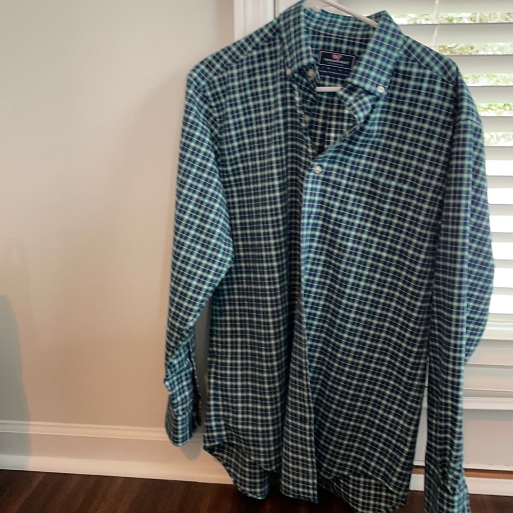 Vineyard vines button up